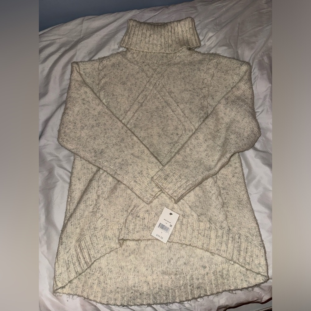 turtleneck sweater